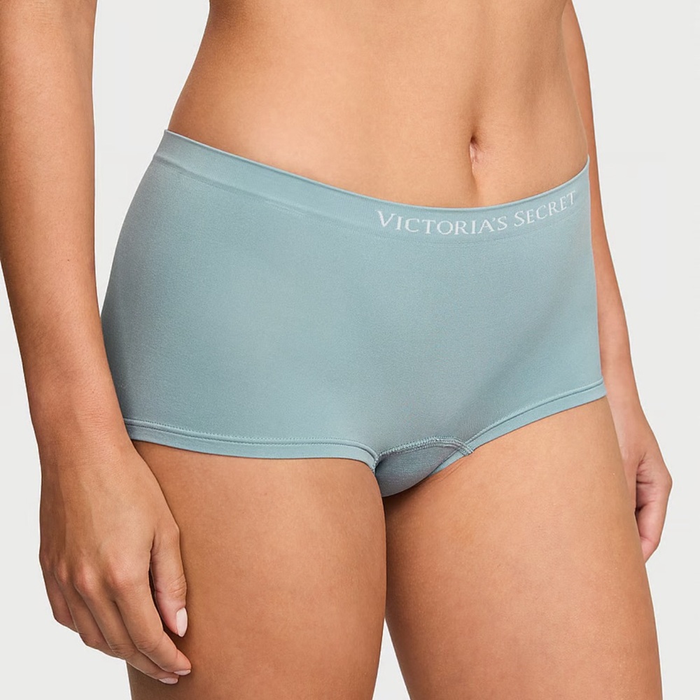 SEAMLESS
Seamless Boyshort Panty bundle of 3